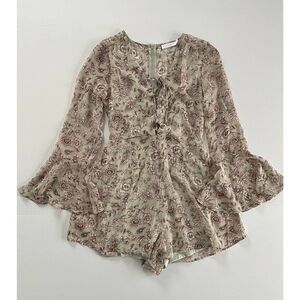 NWT Lush Floral Long Bell Sleeve Tie Front Shorts Romper Mint Taupe Size XS